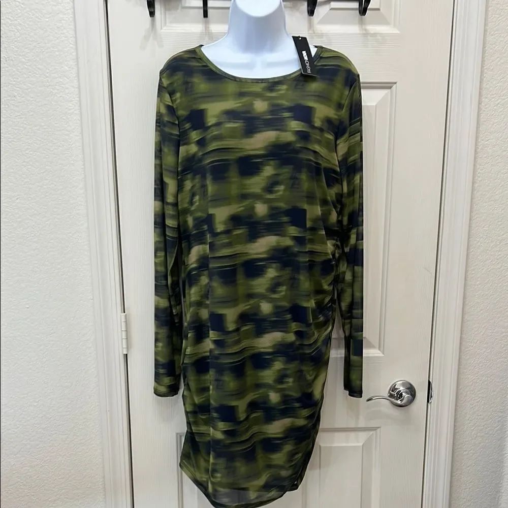 Fashion Nova Sydney Abstract Olive Green Black Mini Dress Size 2X Long Sleeve
